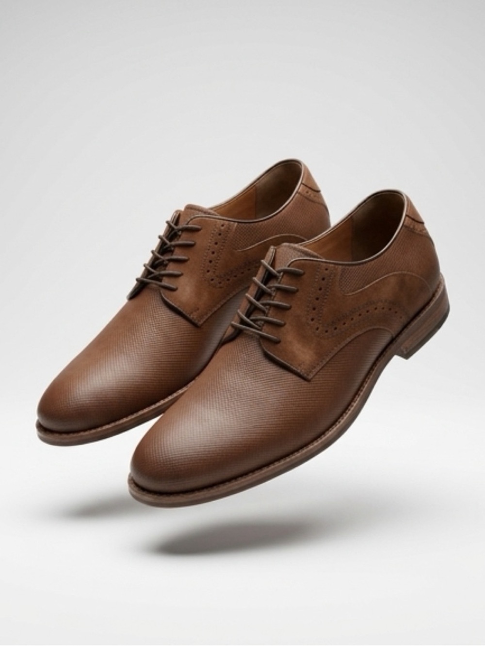 Johnston & Murphy Men's Brown Textured Leather Derby Oxfords